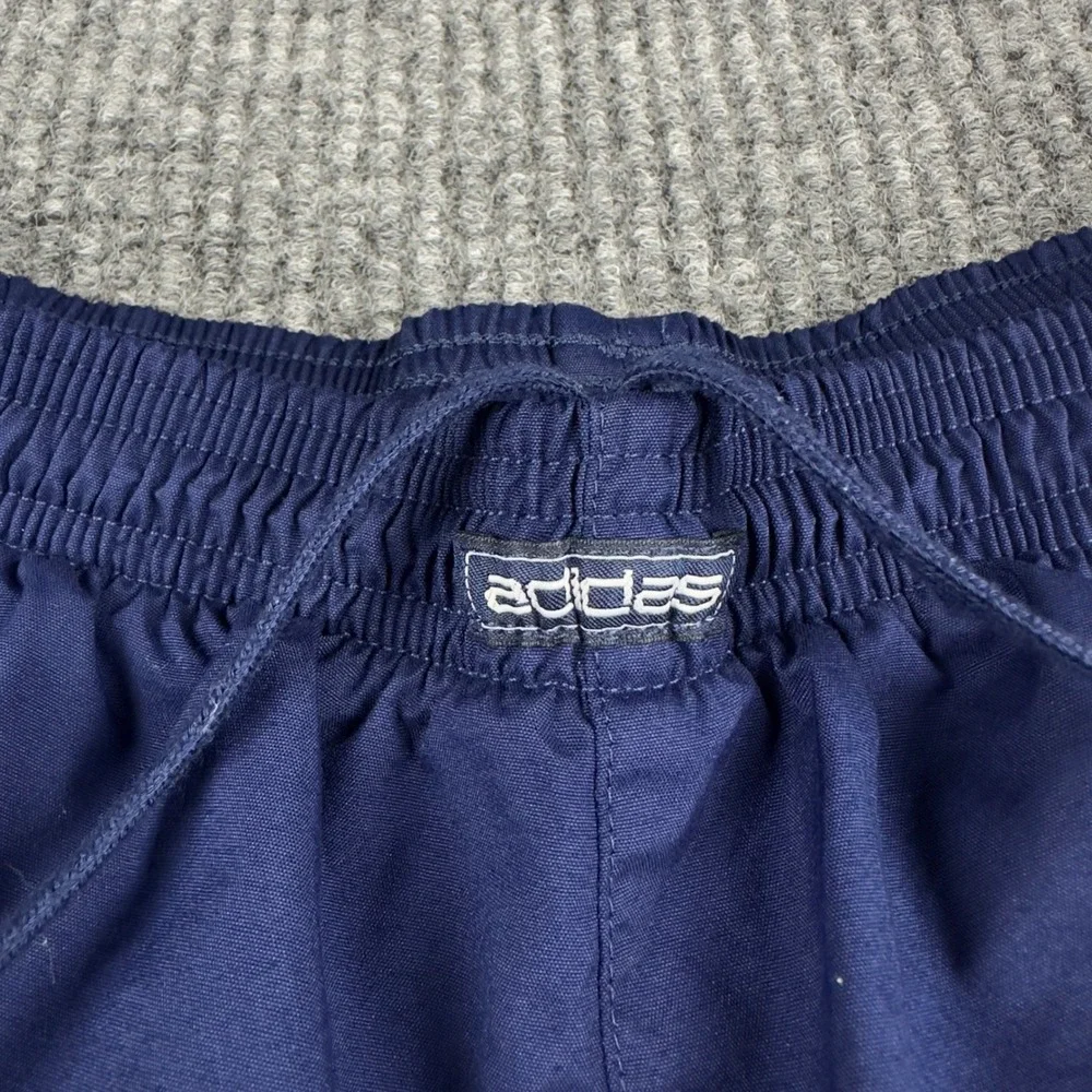 Adidas Vintage 2002 Mens Navy Blue Grey Striped Athletic Training Shorts AGC 003